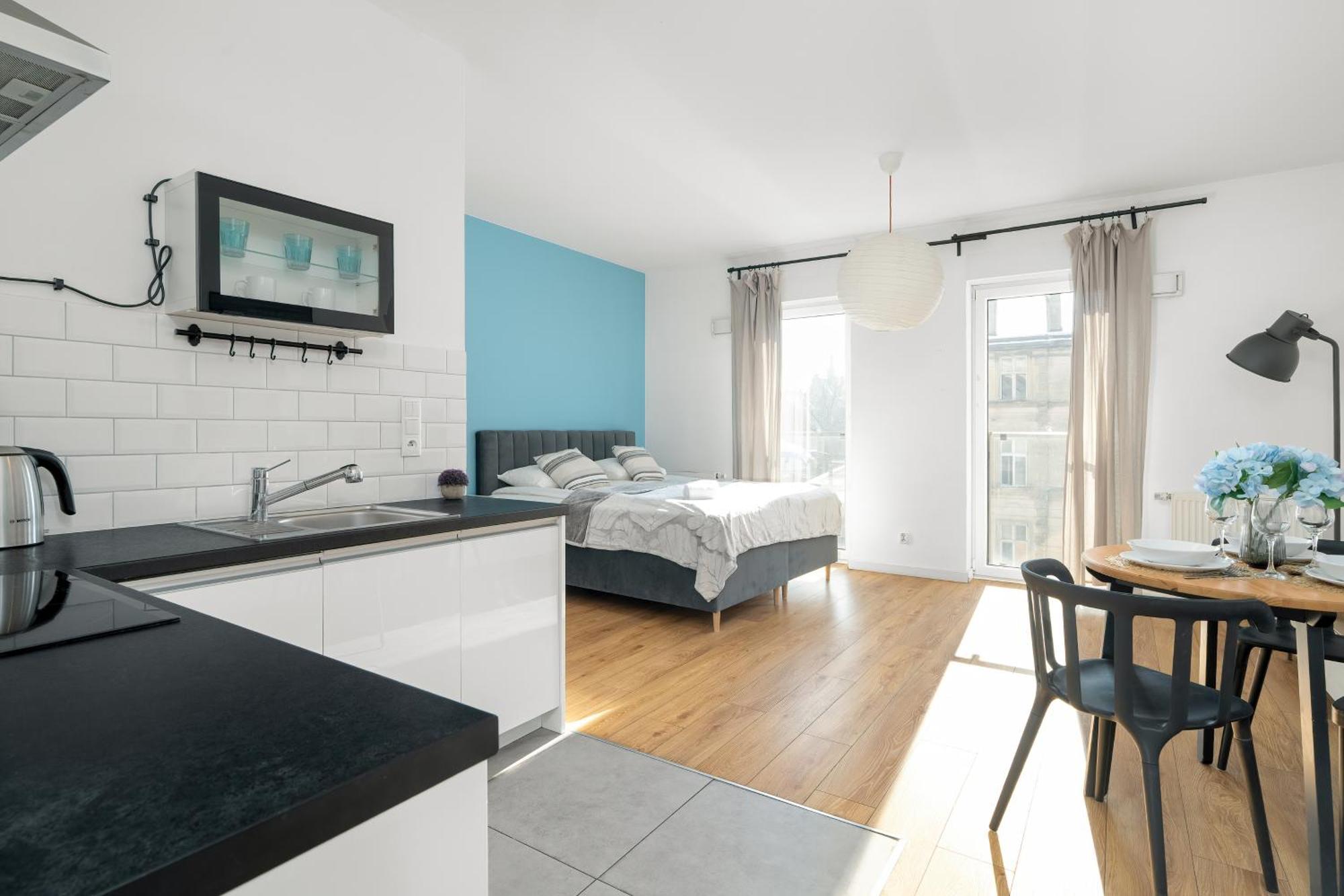 Klimatyczne I Nowoczesne Studio Very Berry W Poznaniu By Noclegi Renters Экстерьер фото