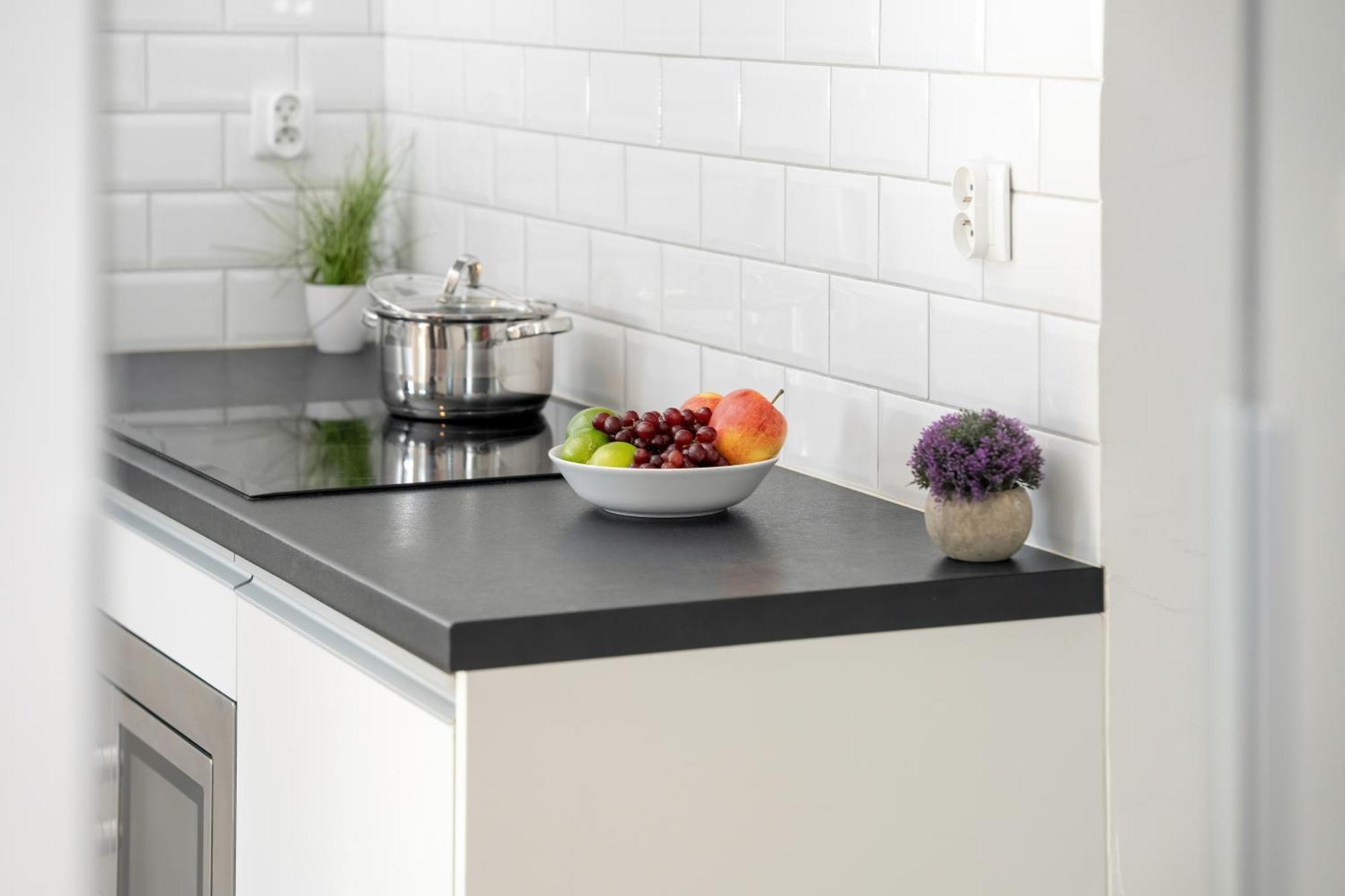 Klimatyczne I Nowoczesne Studio Very Berry W Poznaniu By Noclegi Renters Экстерьер фото